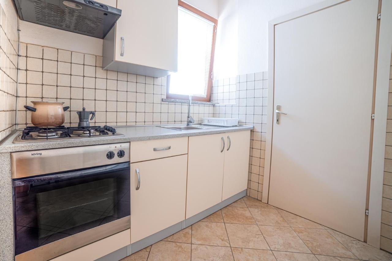 Apartma Korada Deskle Екстер'єр фото